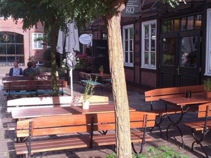 Фото: Kleinhuis Cafe &amp; Weinstube im Komponistenquartier